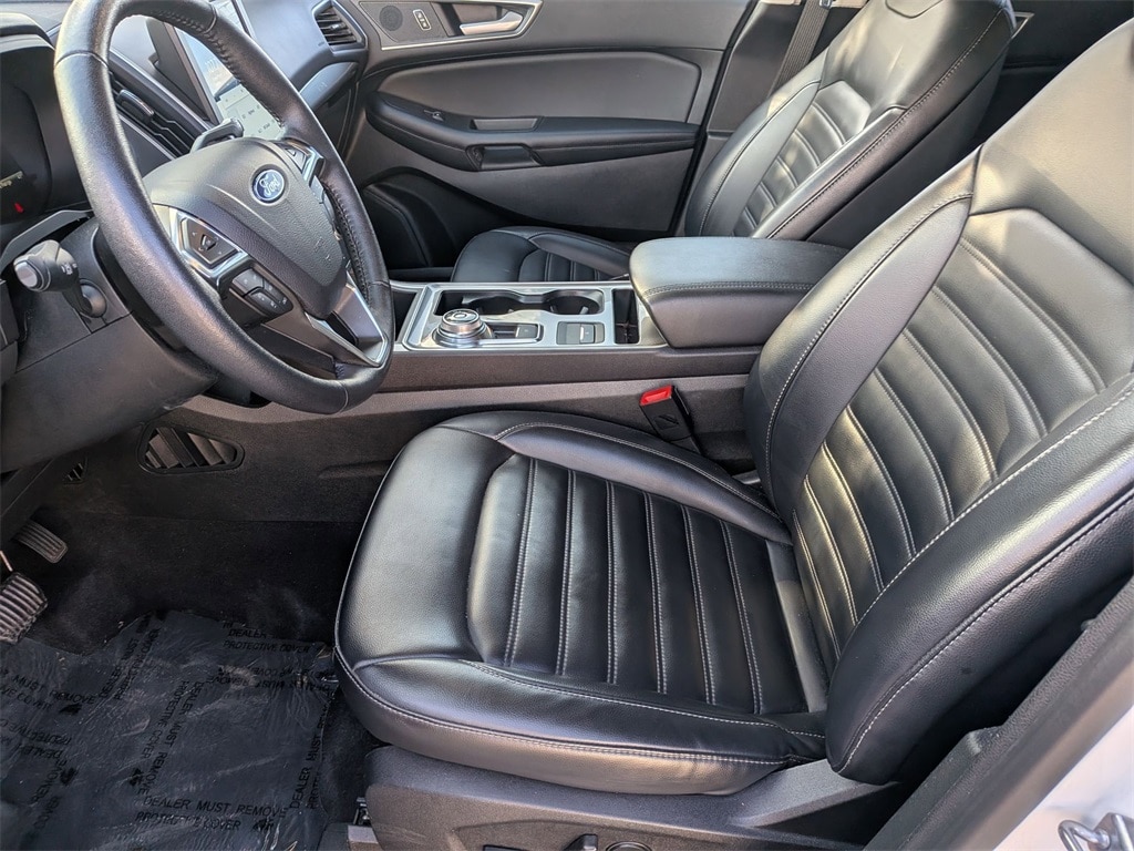 Thumbnail: 2024 Ford Edge - 24