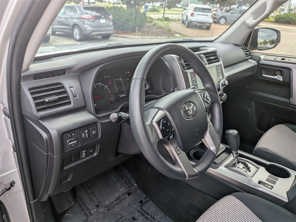 Thumbnail: 2024 Toyota 4Runner - 15