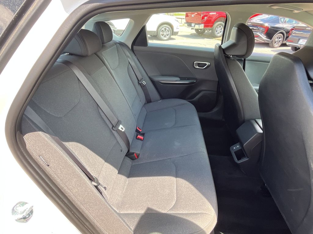 Thumbnail: 2025 Kia K4 - 30