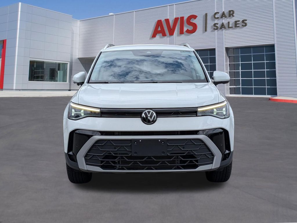 Thumbnail: 2025 Volkswagen Taos - 2