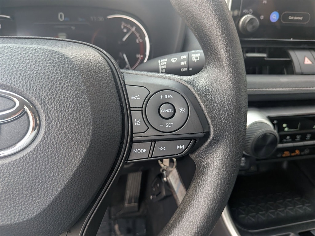 Thumbnail: 2025 Toyota RAV4 - 23