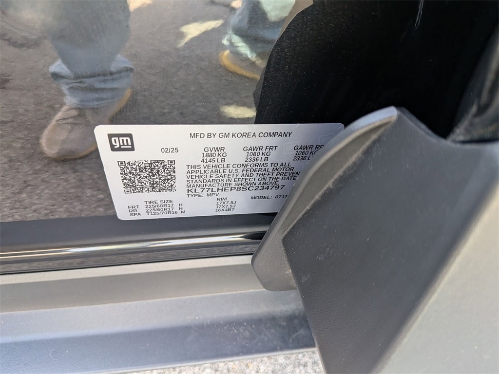 Thumbnail: 2025 Chevrolet Trax - 33