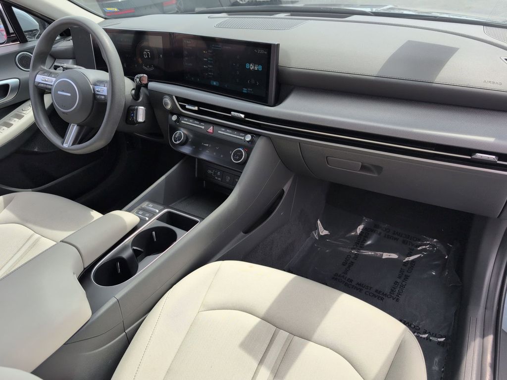 Thumbnail: 2025 Hyundai Sonata - 30