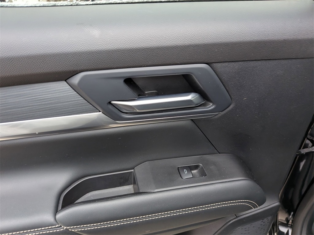 Thumbnail: 2025 GMC Terrain - 24