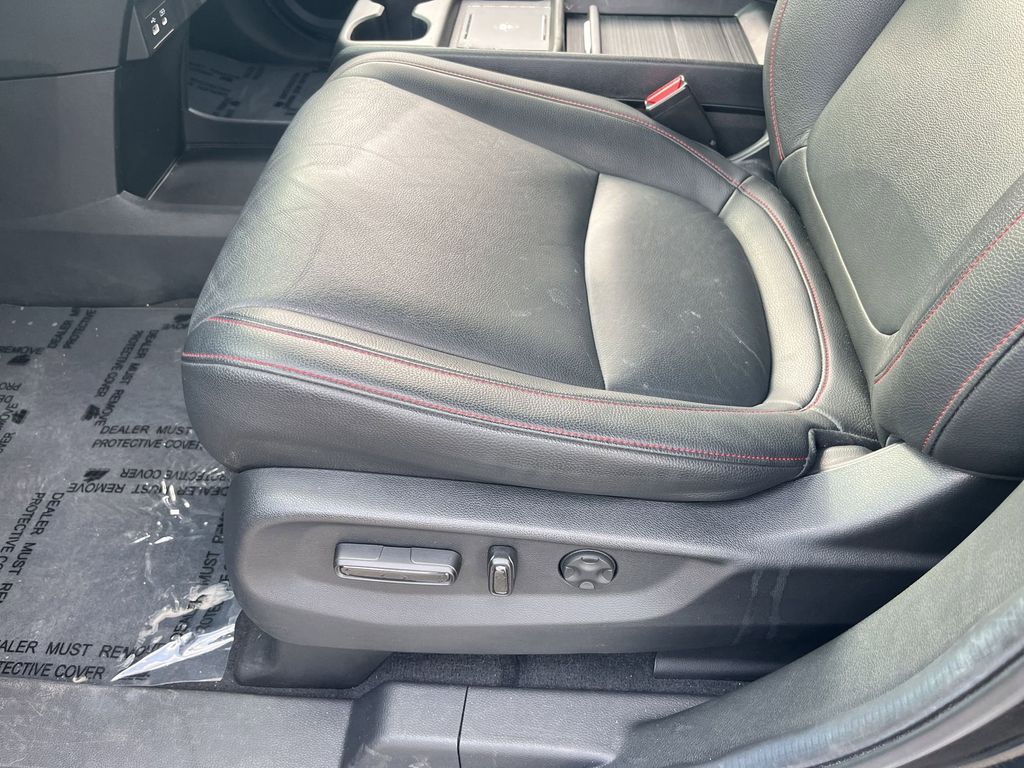 Thumbnail: 2025 Honda Odyssey - 14