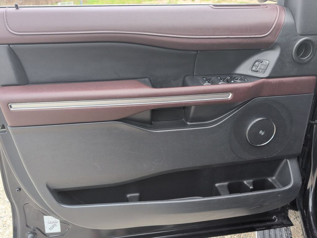 Thumbnail: 2024 Ford Expedition - 11