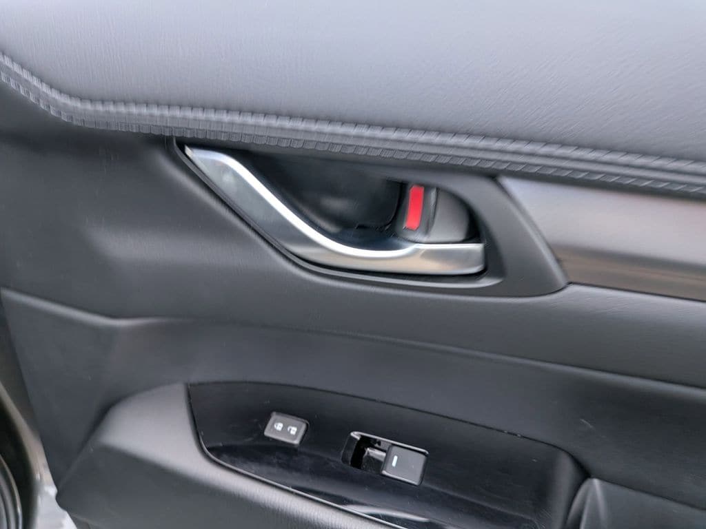 Thumbnail: 2025 Mazda CX-5 - 21