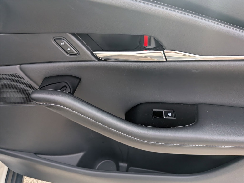 Thumbnail: 2025 Mazda CX-30 - 29