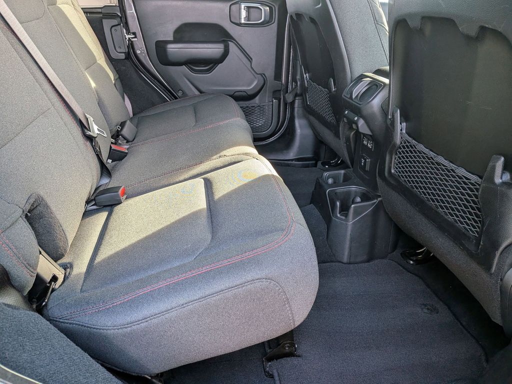 Thumbnail: 2025 Jeep Wrangler - 28