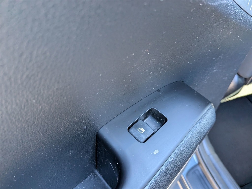 Thumbnail: 2024 Kia Soul - 26