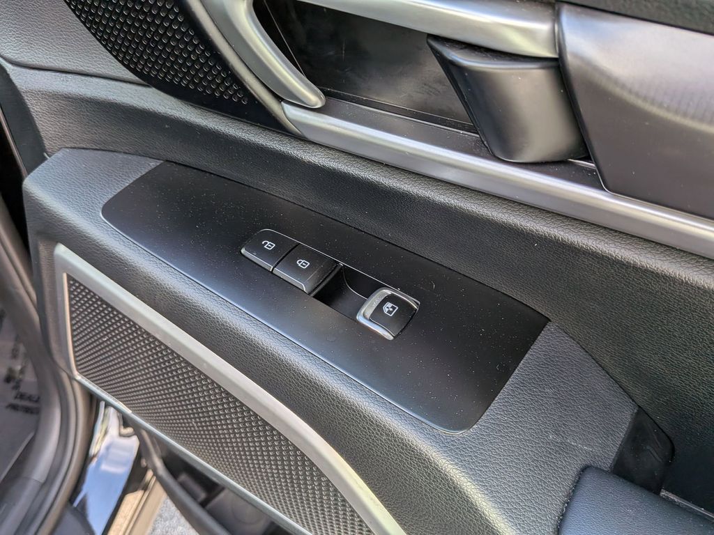 Thumbnail: 2025 Kia Telluride - 37