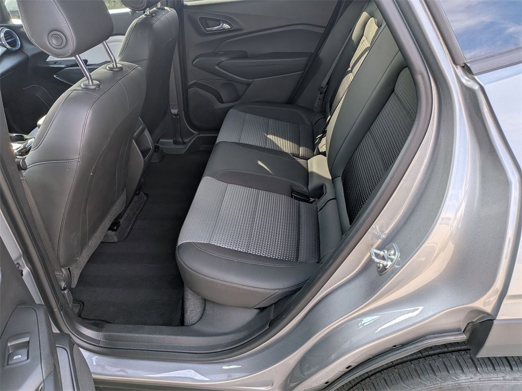 Thumbnail: 2025 Chevrolet Trax - 13