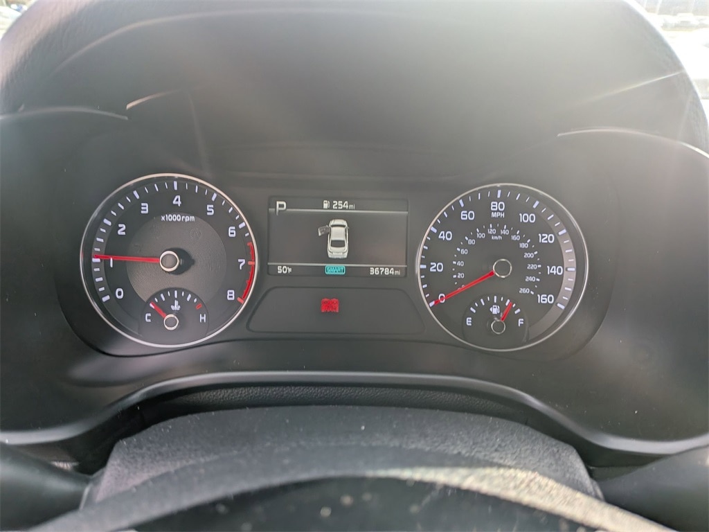 Thumbnail: 2024 Kia Forte - 16