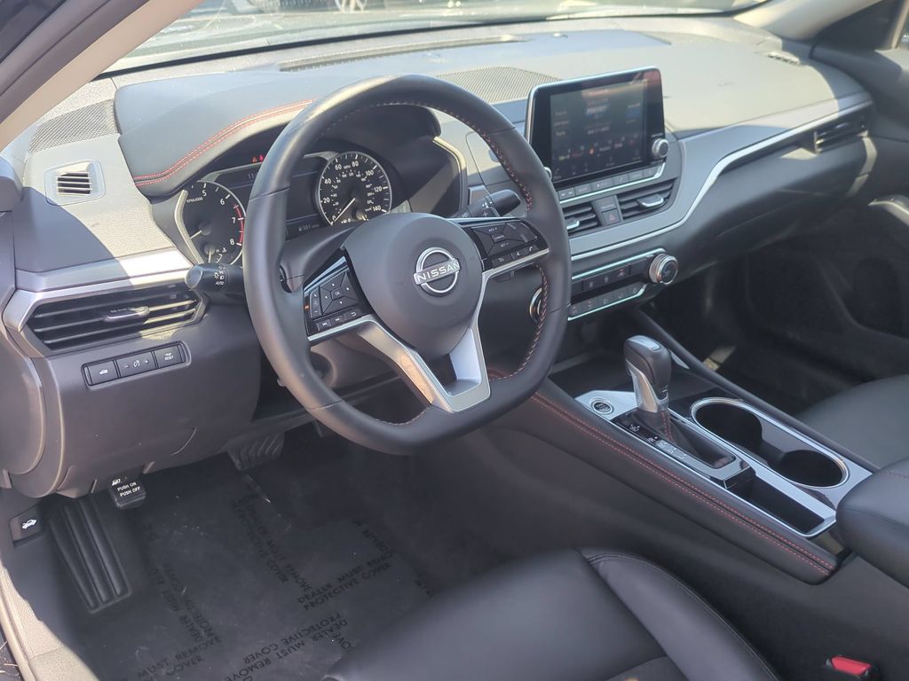 Thumbnail: 2025 Nissan Altima - 15