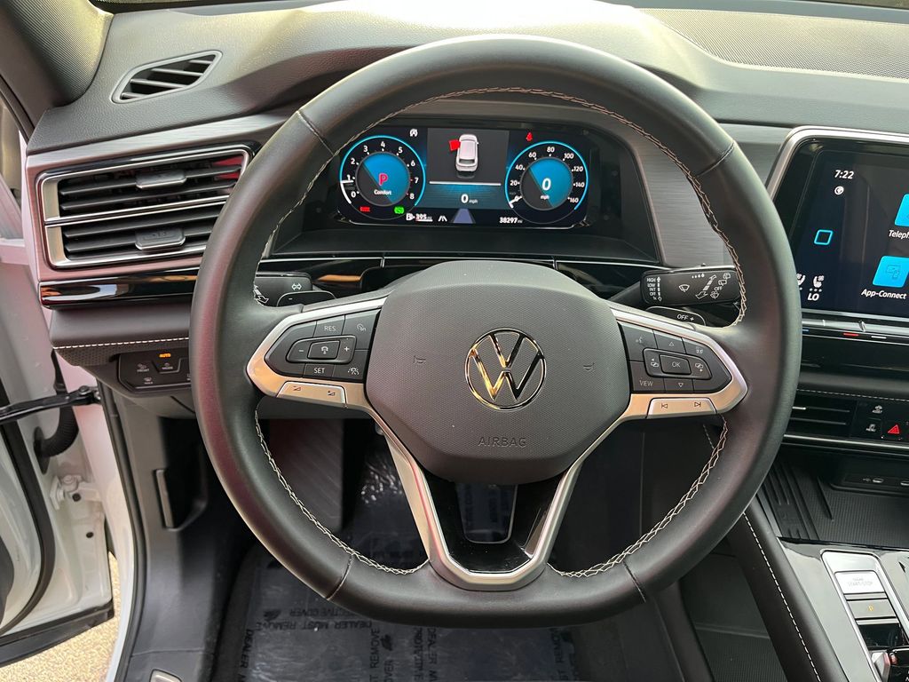 Thumbnail: 2025 Volkswagen Atlas - 22