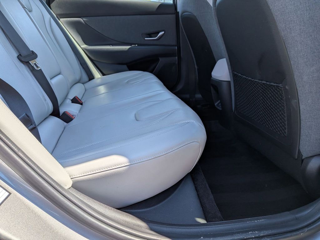 Thumbnail: 2025 Hyundai Elantra - 31