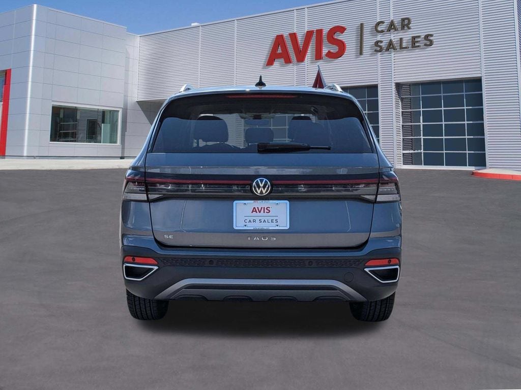 Thumbnail: 2025 Volkswagen Taos - 7