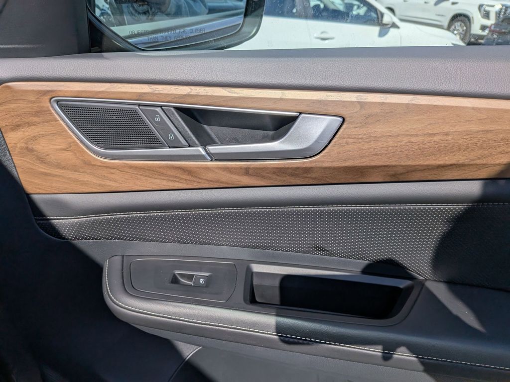 Thumbnail: 2025 Volkswagen Atlas - 22