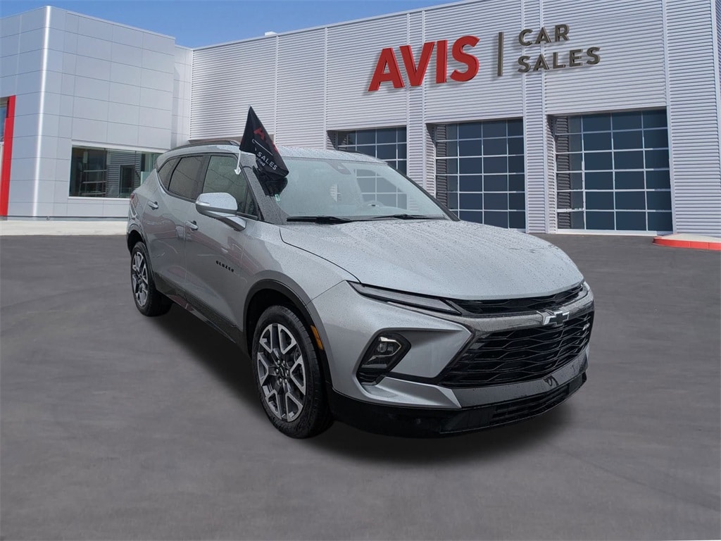 Thumbnail: 2025 Chevrolet Blazer - 3