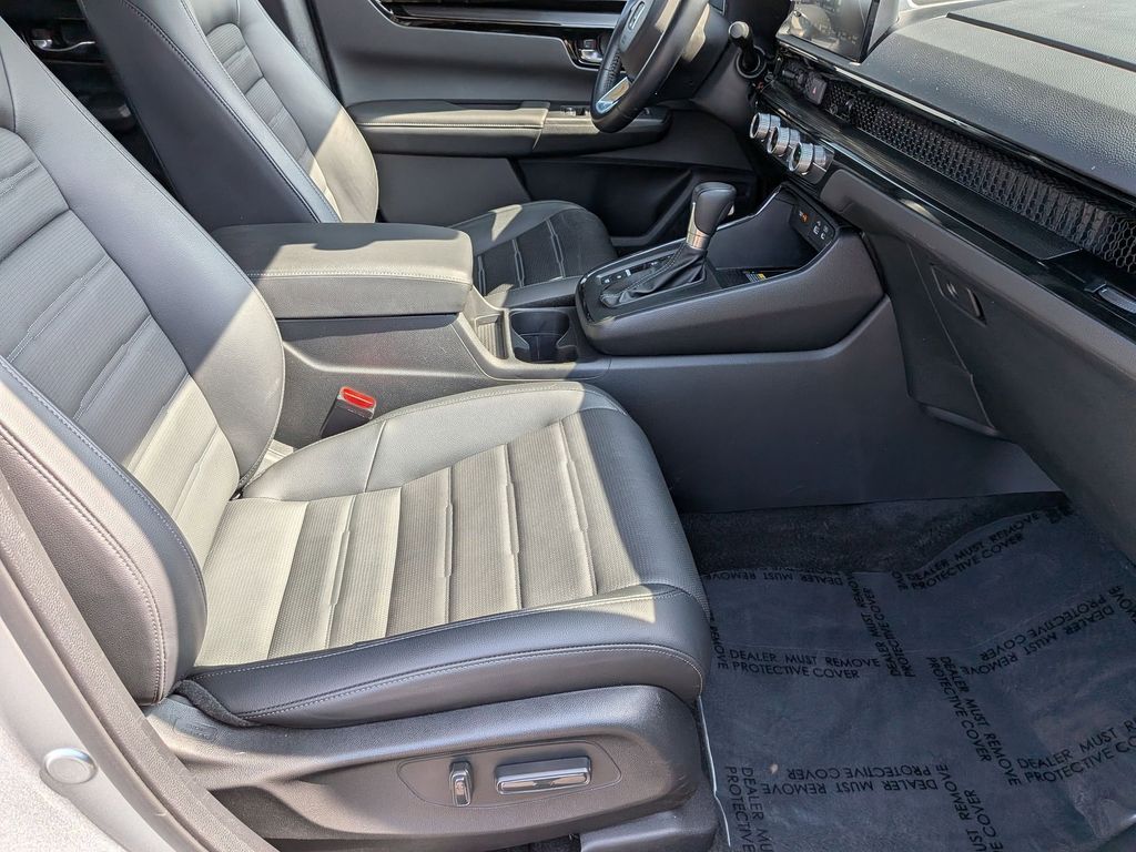 Thumbnail: 2025 Honda CR-V - 30