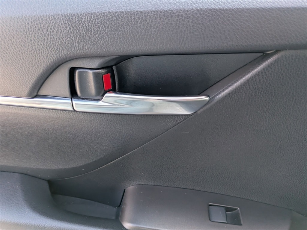 Thumbnail: 2024 Toyota Camry - 24