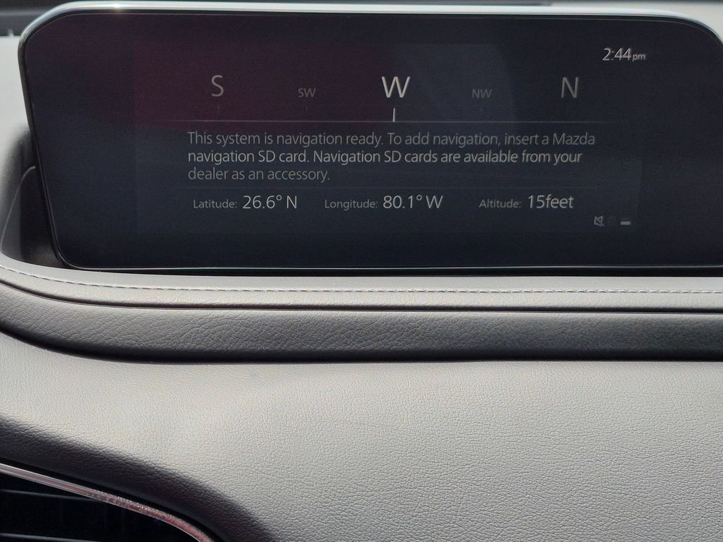 2025 Mazda CX-30 Preferred - Photo 17