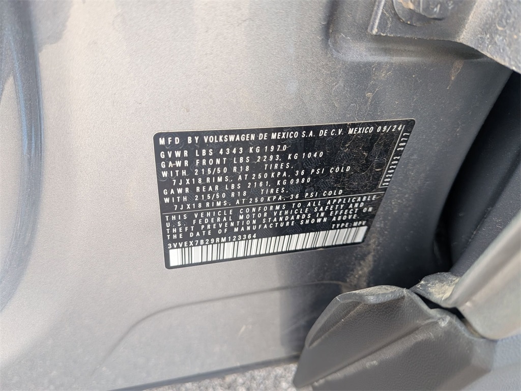 Thumbnail: 2024 Volkswagen Taos - 32