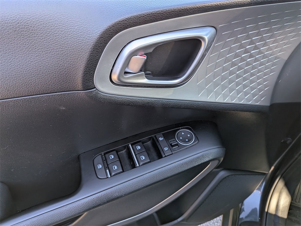 Thumbnail: 2024 Kia Soul - 10