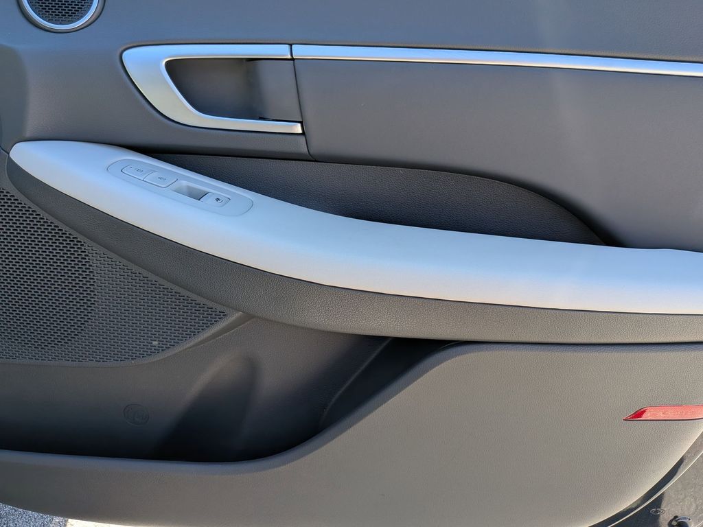 Thumbnail: 2025 Hyundai Sonata - 33