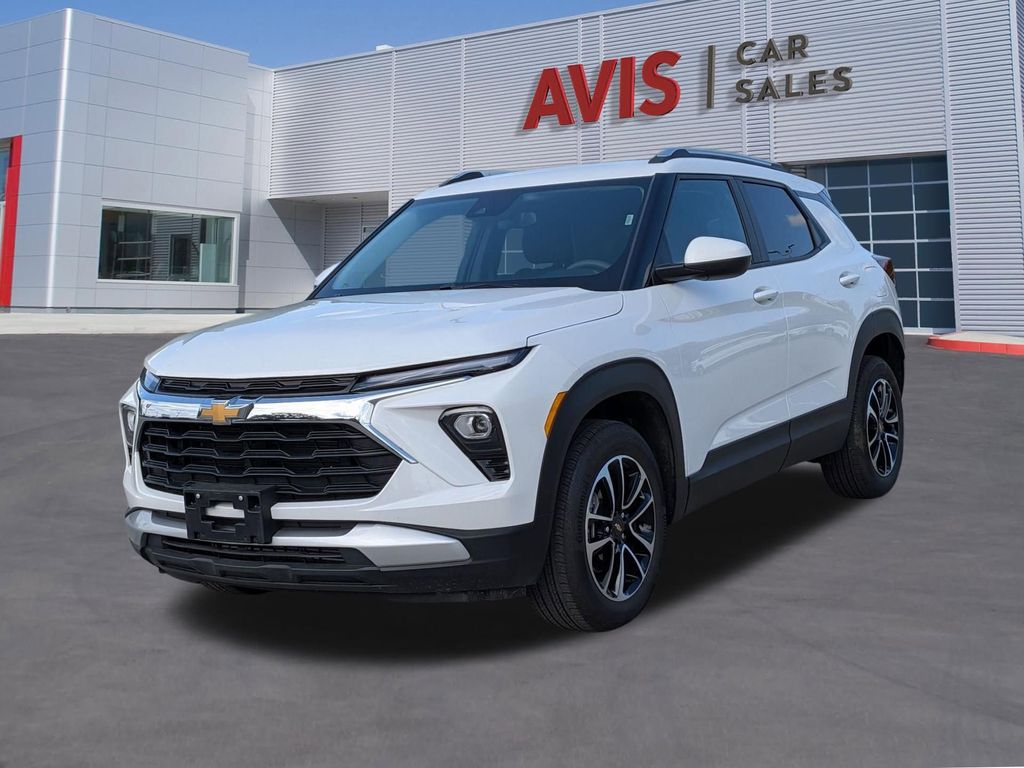 Thumbnail: 2025 Chevrolet TrailBlazer - 1