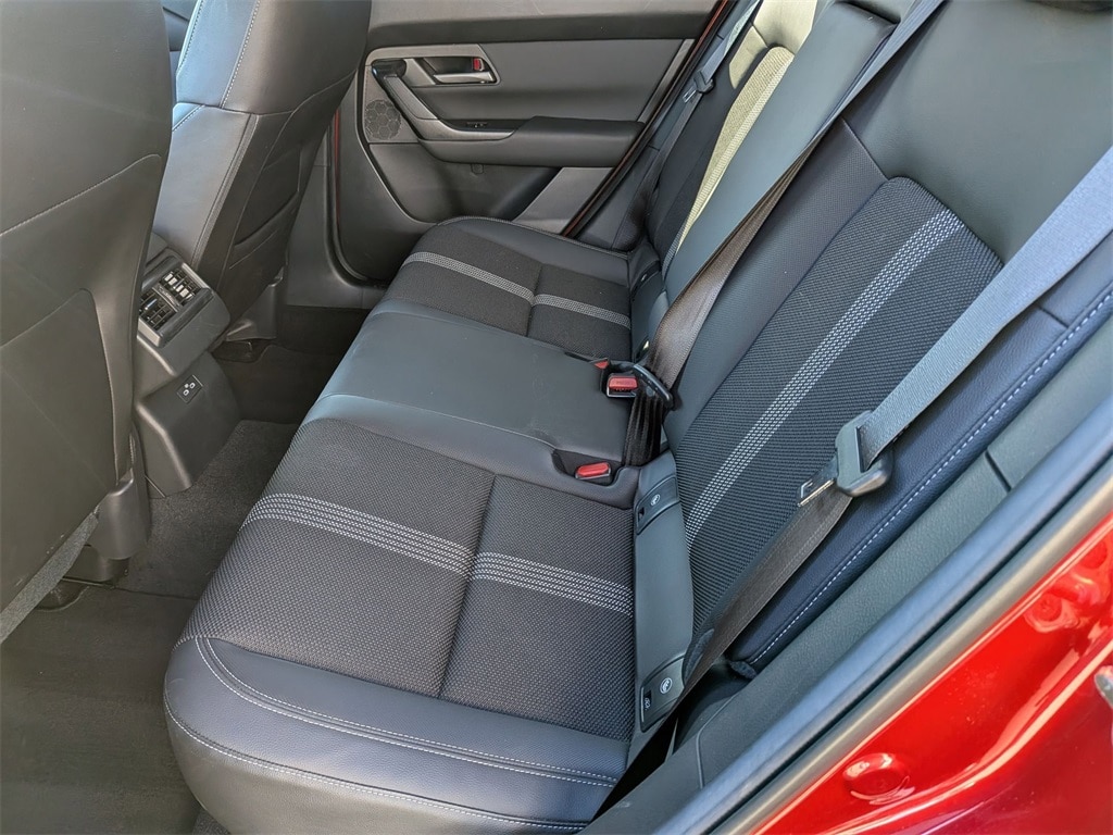 Thumbnail: 2025 Mazda CX-50 - 22