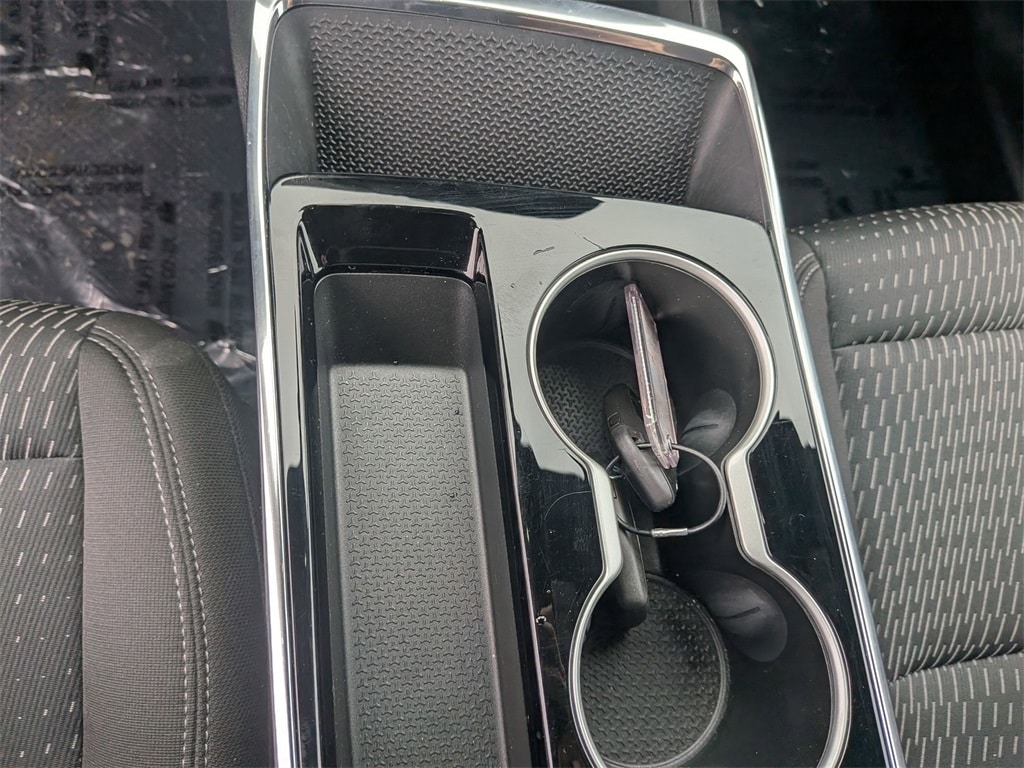 Thumbnail: 2025 Chevrolet Equinox - 16