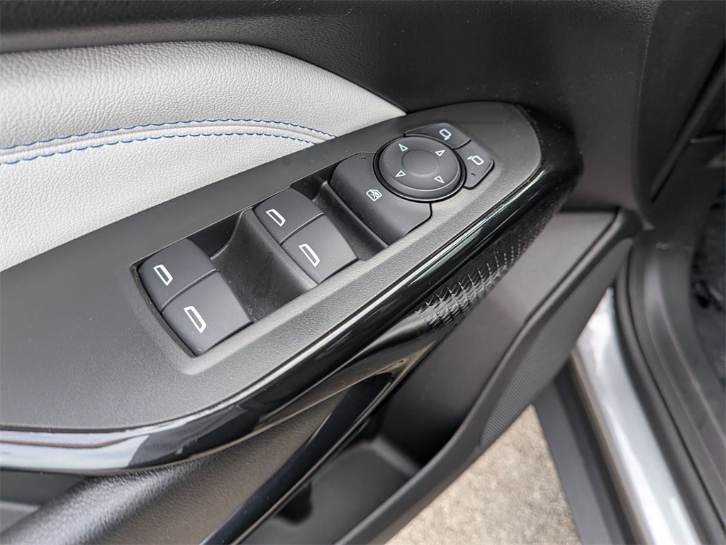 Thumbnail: 2025 Chevrolet Trax - 13