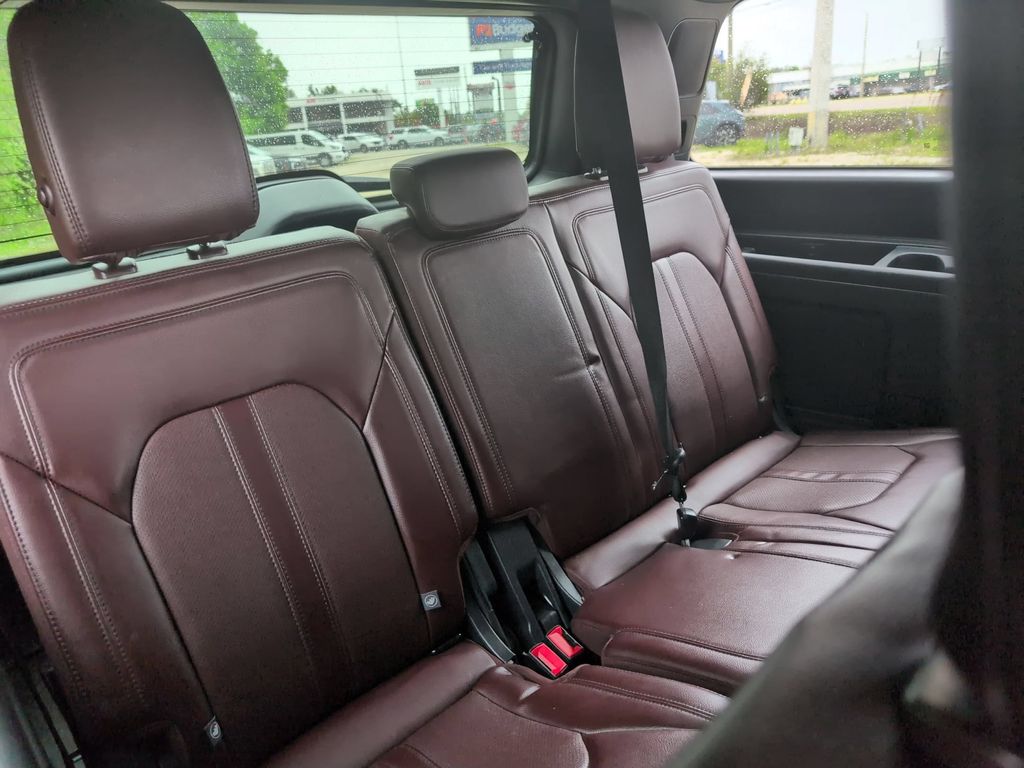 Thumbnail: 2024 Ford Expedition - 30