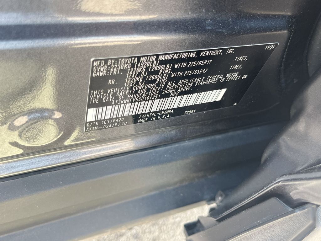 Thumbnail: 2025 Toyota RAV4 - 35