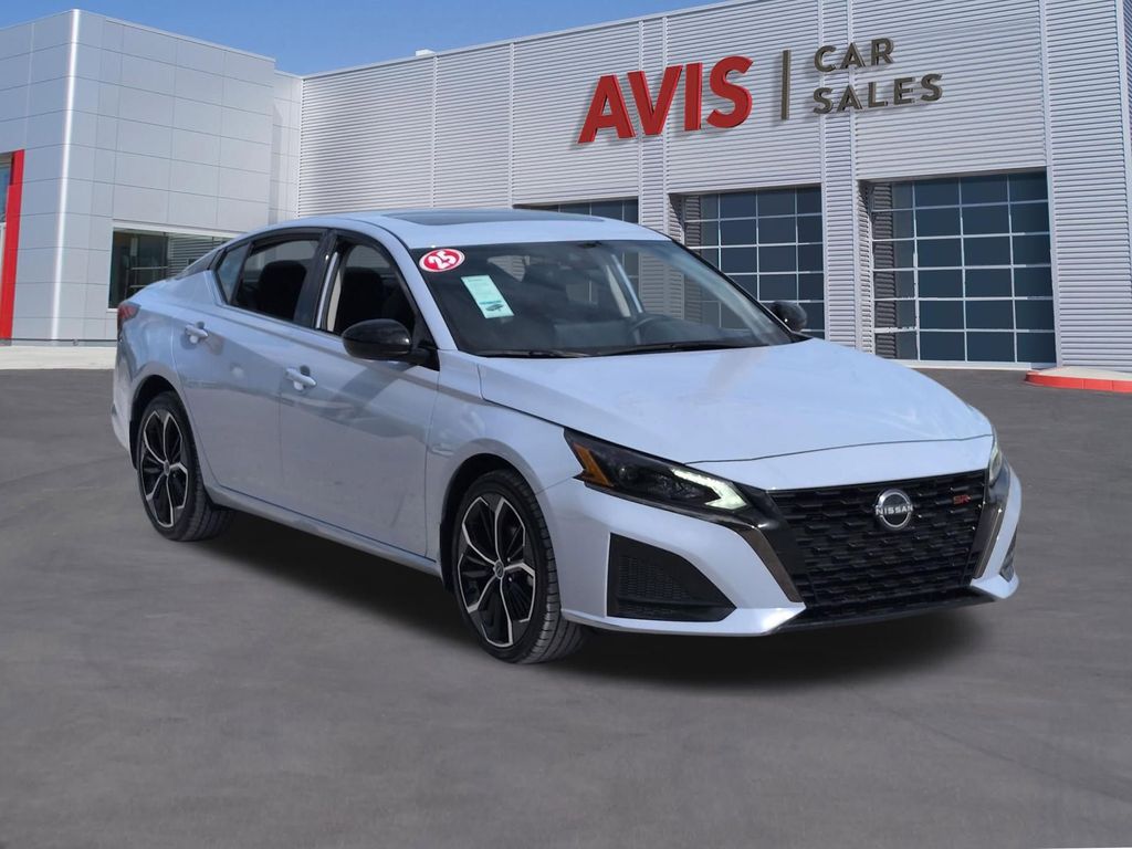 Thumbnail: 2025 Nissan Altima - 3