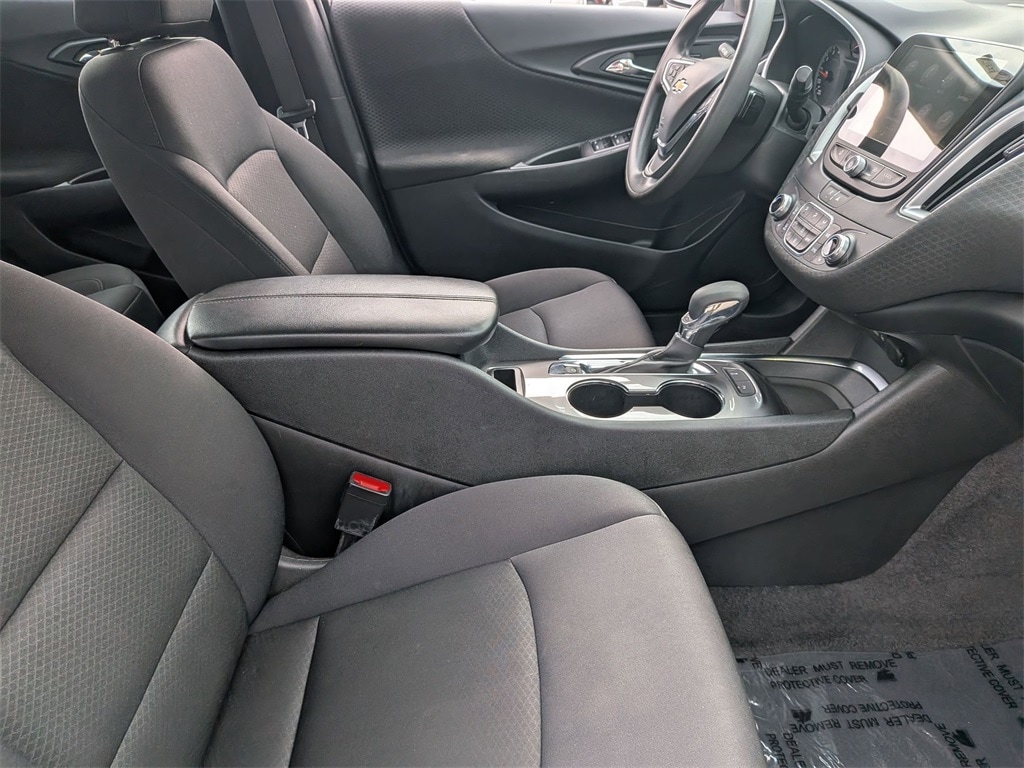 Thumbnail: 2024 Chevrolet Malibu - 34