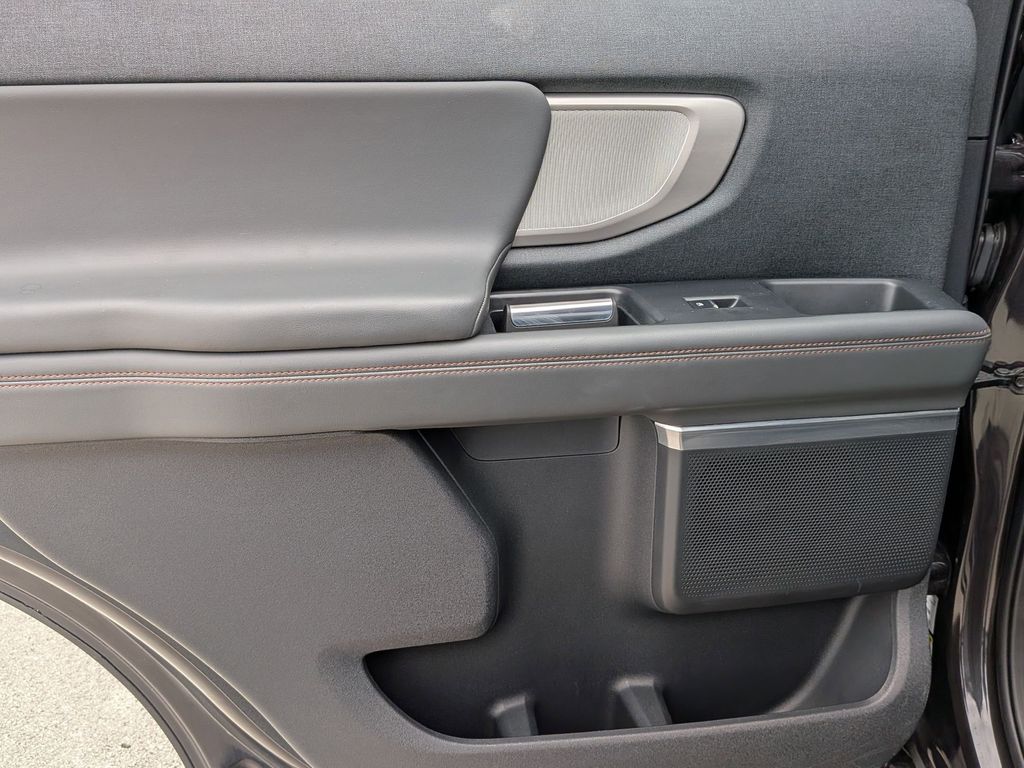 Thumbnail: 2025 Ford Expedition - 27