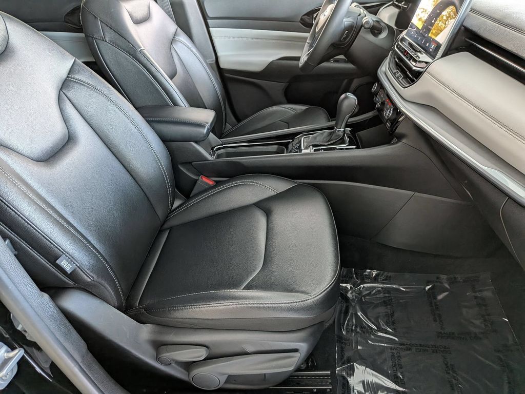 2025 Jeep Compass Limited - Photo 30