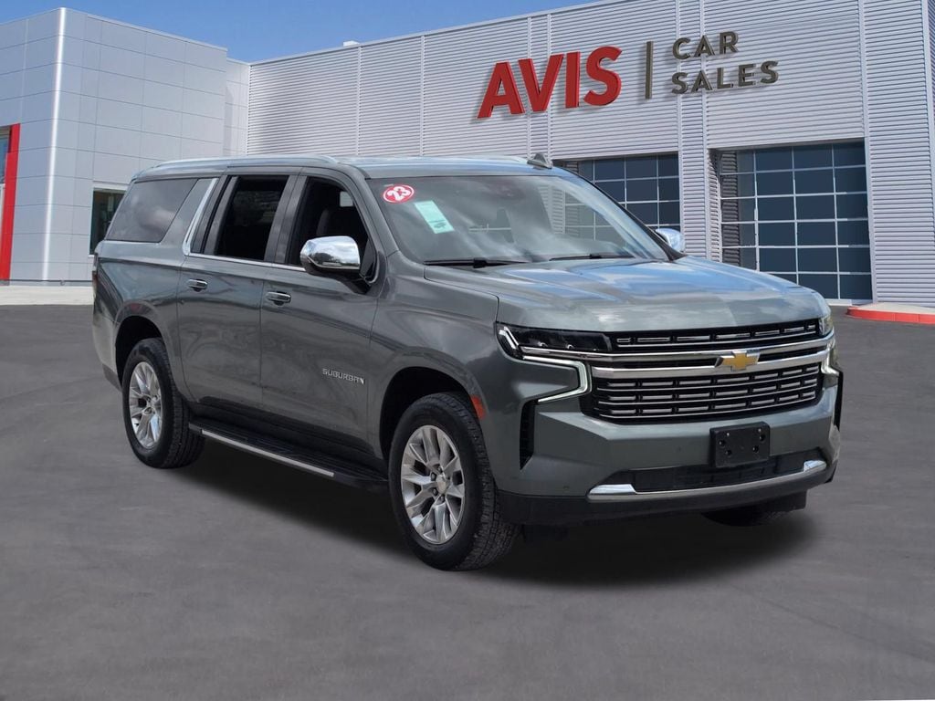 Thumbnail: 2023 Chevrolet Suburban - 3