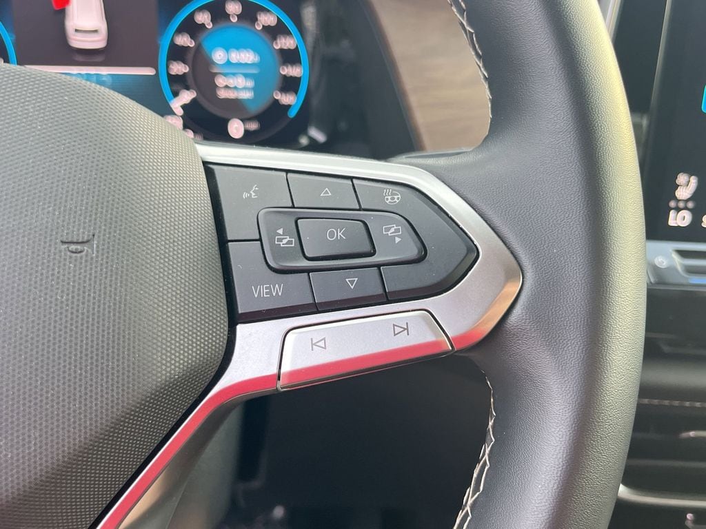 Thumbnail: 2025 Volkswagen Atlas - 21