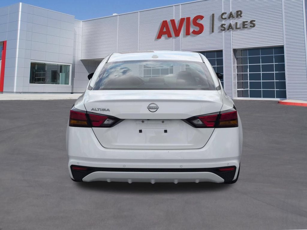Thumbnail: 2025 Nissan Altima - 7