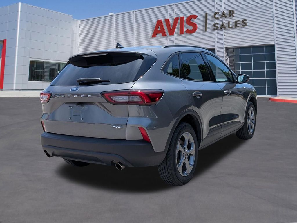 Thumbnail: 2025 Ford Escape - 6