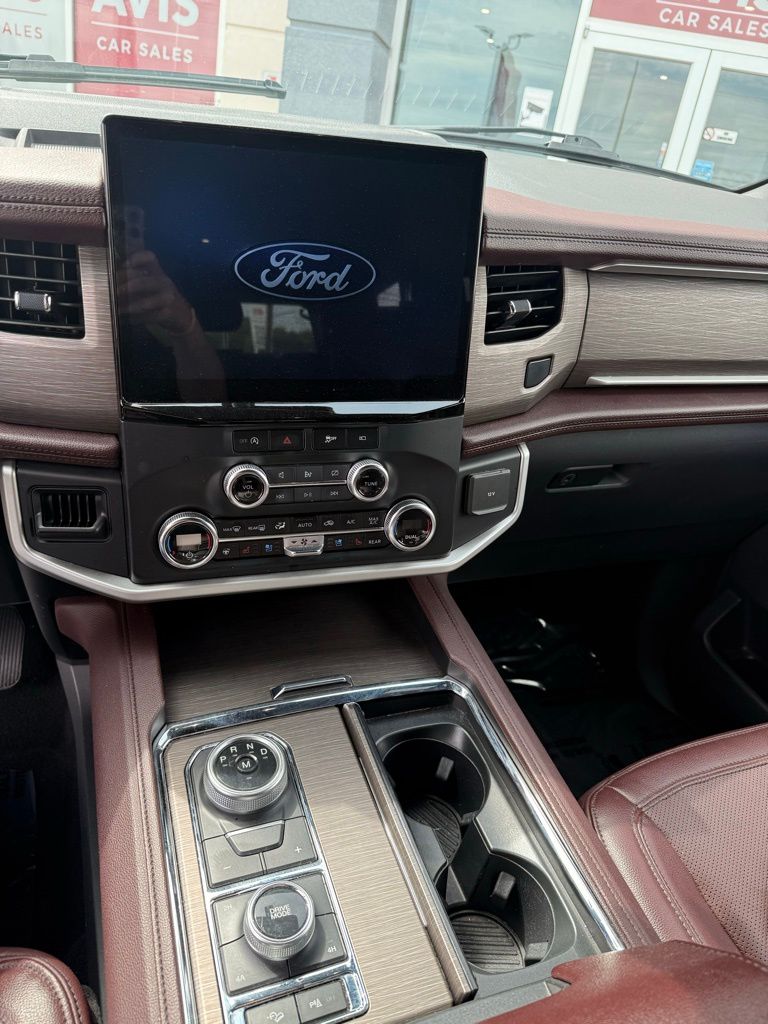 Thumbnail: 2024 Ford Expedition - 7