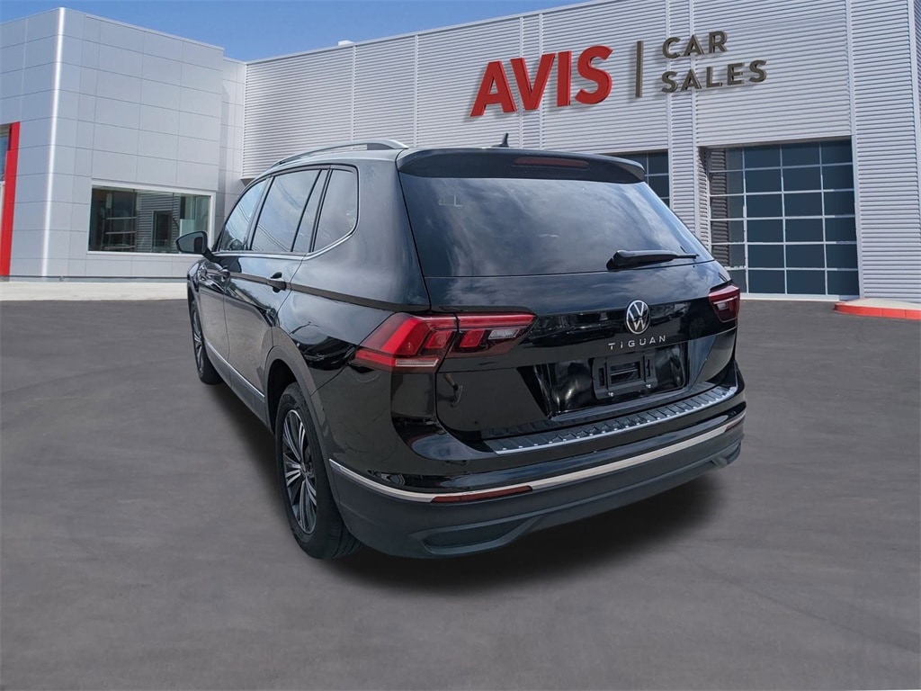 Thumbnail: 2024 Volkswagen Tiguan - 9