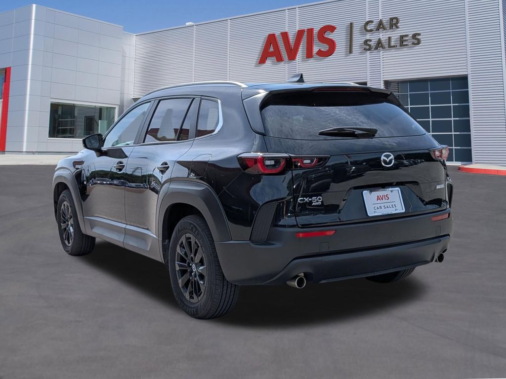 Thumbnail: 2025 Mazda CX-50 - 9