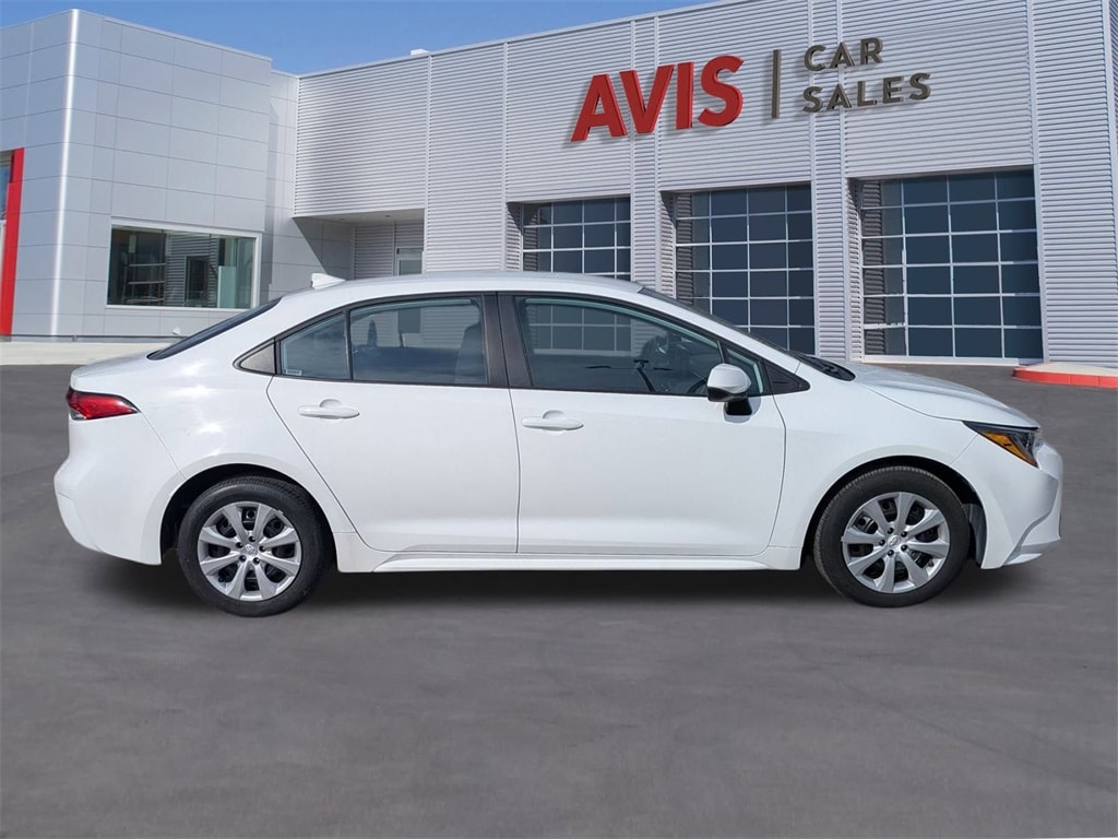 Thumbnail: 2025 Toyota Corolla - 5