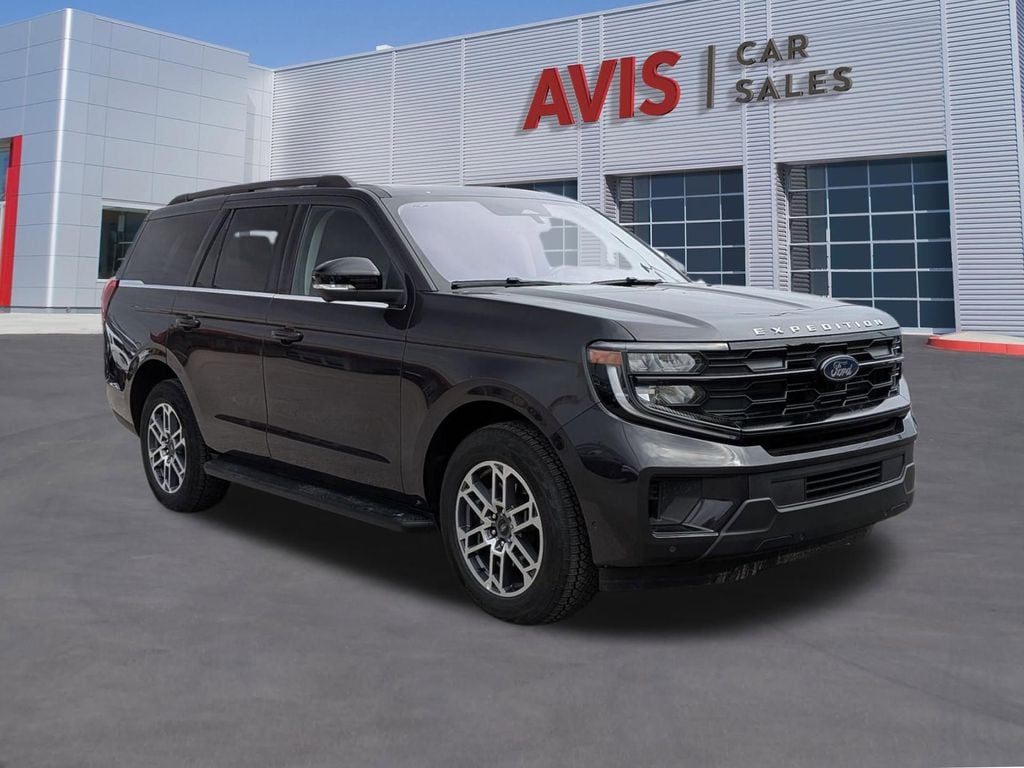 Thumbnail: 2025 Ford Expedition - 9