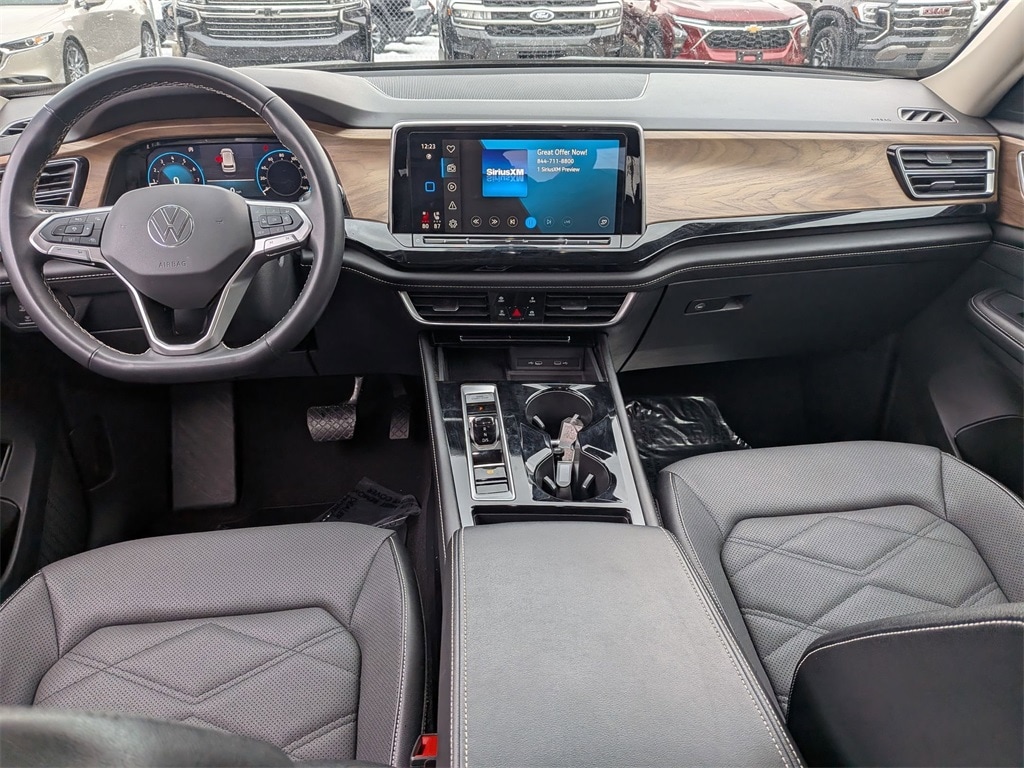 Thumbnail: 2024 Volkswagen Atlas - 22