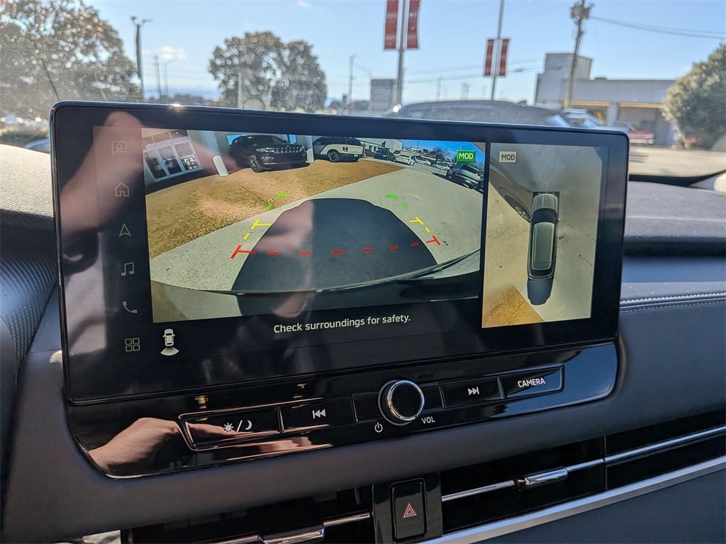 Thumbnail: 2025 Mitsubishi Outlander - 19